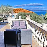 Stone House Horizont 度假居 尼亚卢卡