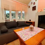 度假居 Stone House Horizont 尼亚卢卡
